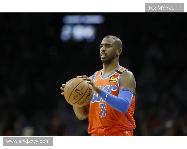 保罗谈球队训练营表现强调互信是成功的关键因素